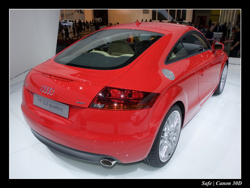 Oct 06 - Mondial Auto Paris - 044